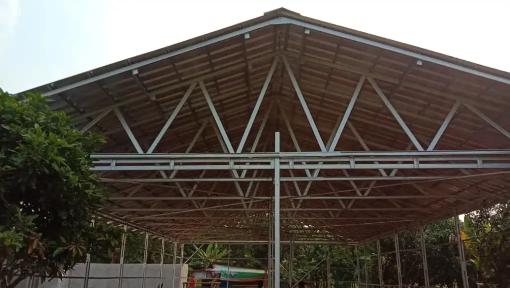 jasa pasang atap baja ringan - transbajaringan.com 04 jasa pasang atap baja ringan - transbajaringan.com 04